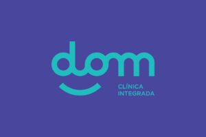 dom-logo-fundo-roxo.jpg